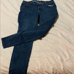 Old Navy rockstar women’s jeans